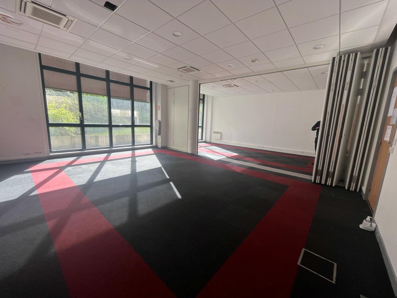 Bureau Paris 113m² Location bureau OLBUR2425658 6